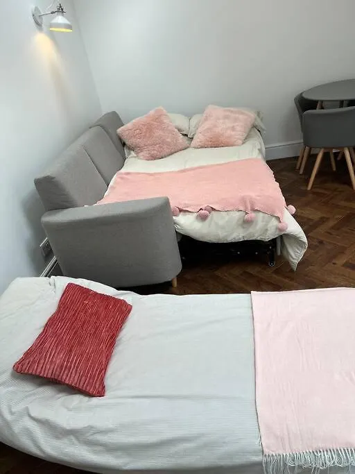 Gorgeous Small House In Brighton Villa Holiday home